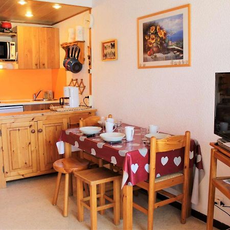 Studio Cosy A Vars Avec Balcon, Proche Pistes Et Commerces, Parking Inclus - Fr-1-330B-38 Екстериор снимка