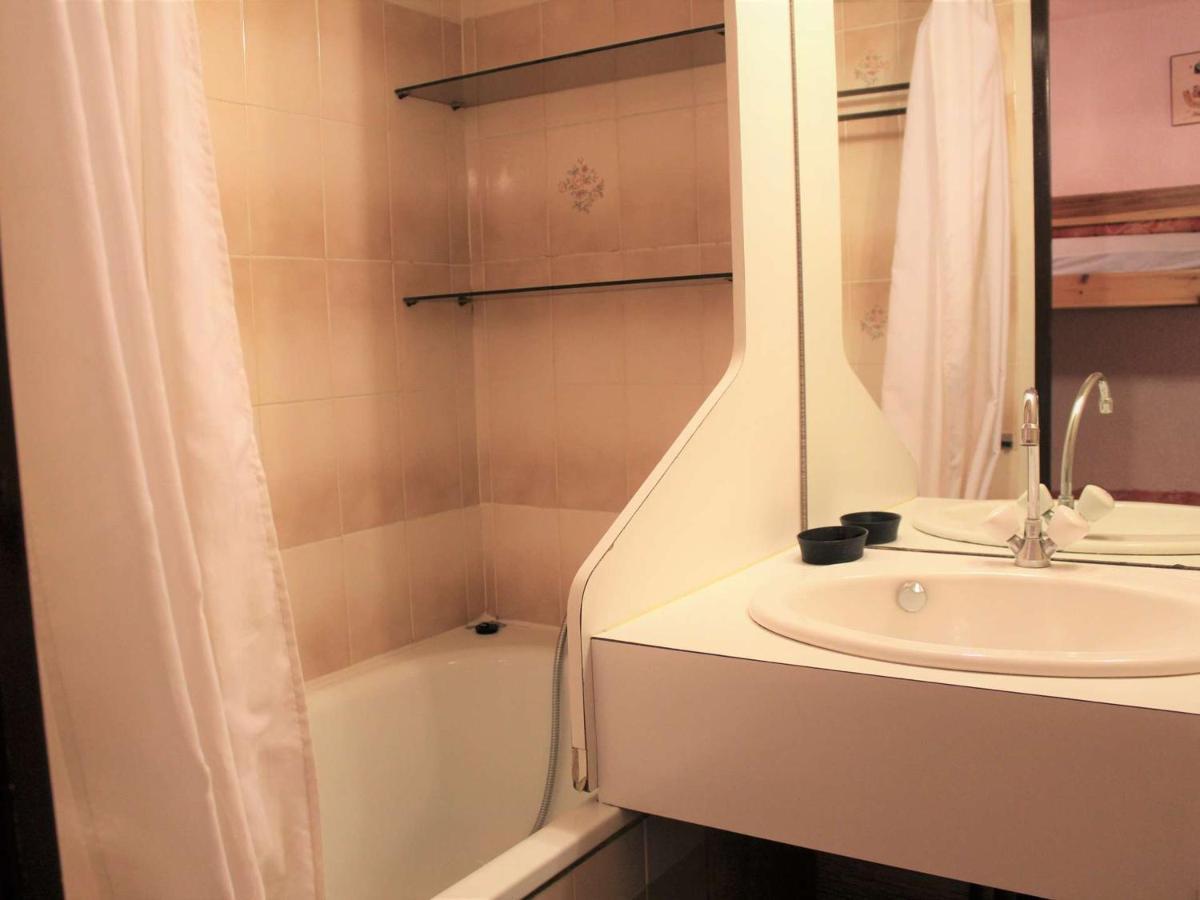 Studio Cosy A Vars Avec Balcon, Proche Pistes Et Commerces, Parking Inclus - Fr-1-330B-38 Екстериор снимка